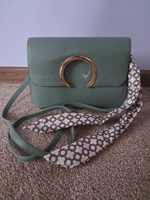 Torebka kopertówka oliwkowa ORIFLAME