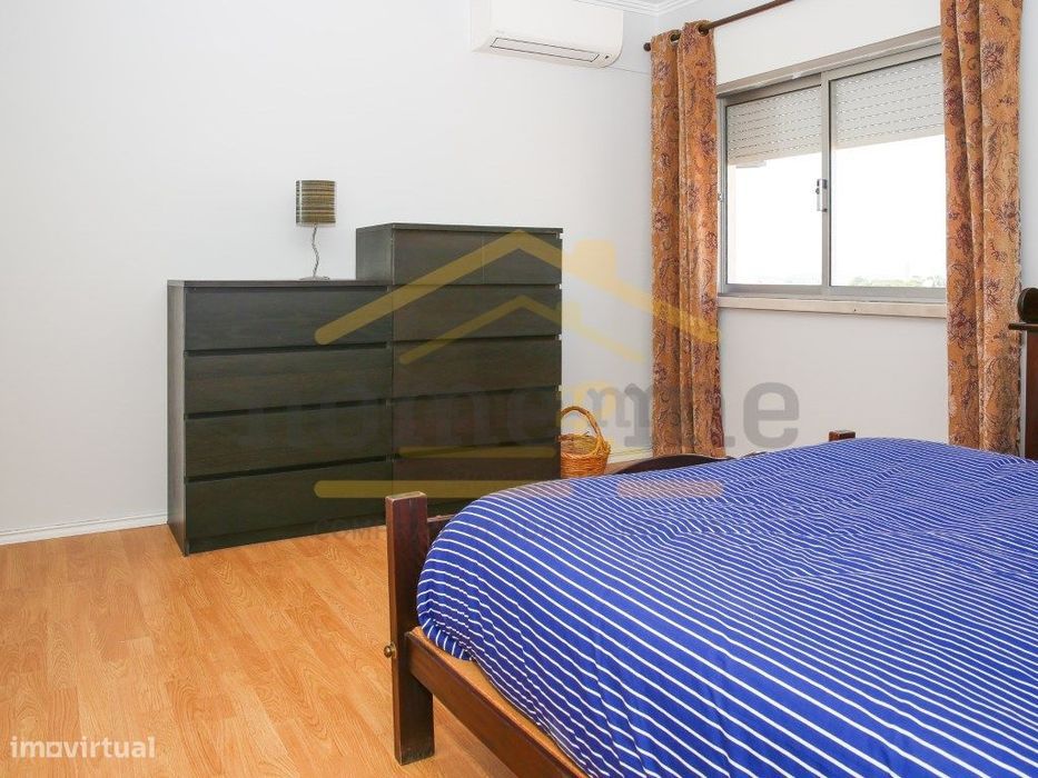 Magnífico Apartamento T3 - Centro do Carregado, Alenquer