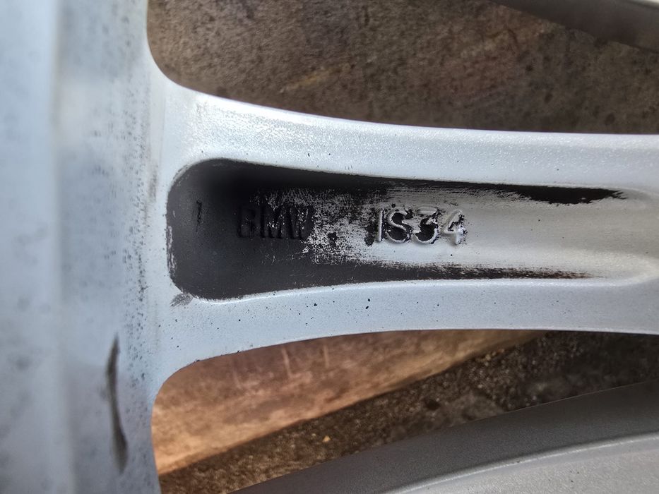 Felgi 18 z oponami do BMW orginalne