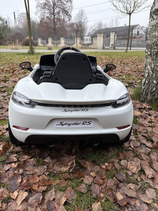 Auto na akumulator Porsche 718