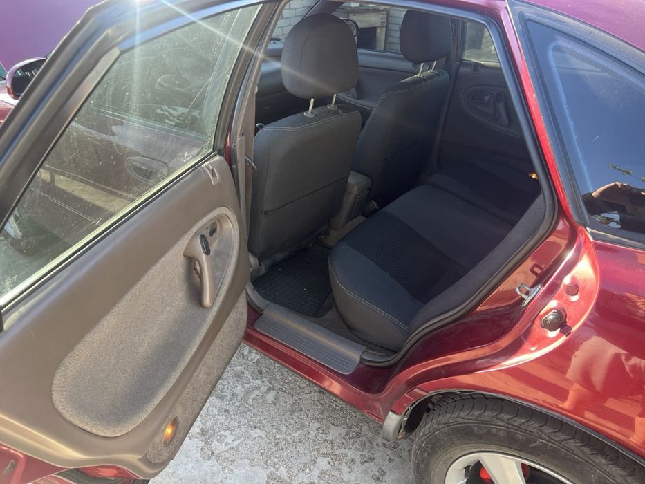 Продам мазду 626 2.0 4WD