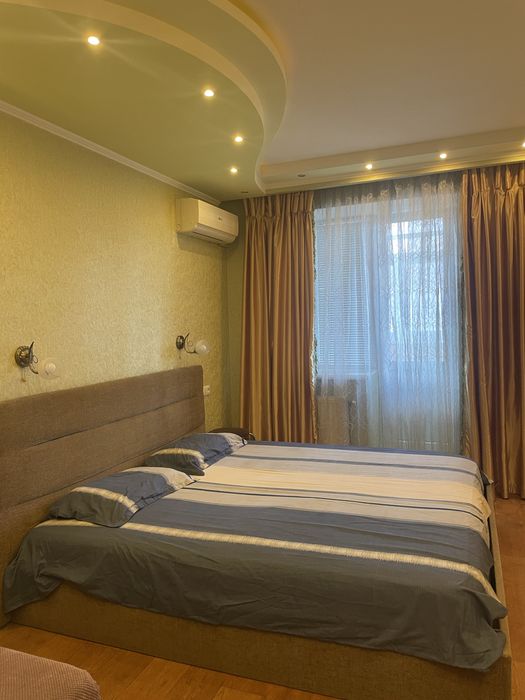 Оренда 3к кв біля озера