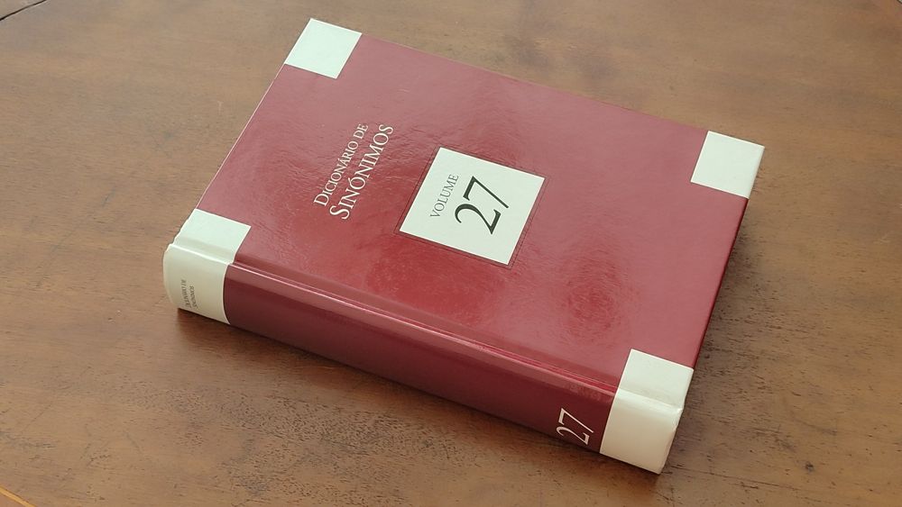 Dicionário de Sinónimos