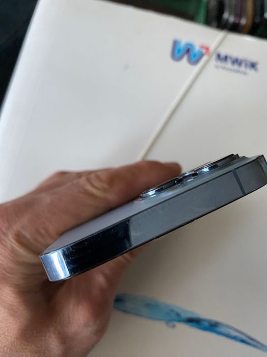 iPhone 13pro uszkodzony