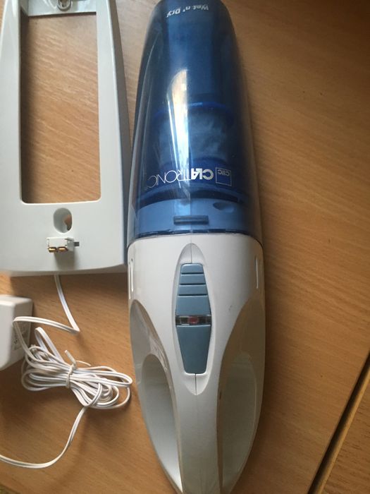 Продам ручной пылесос