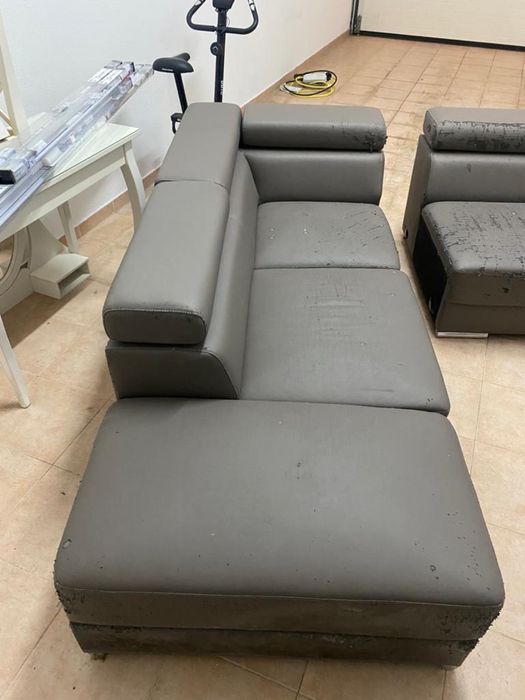 Sofá com chaise longue