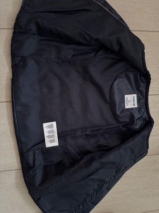 Весняна легка куртка Mayoral 6р