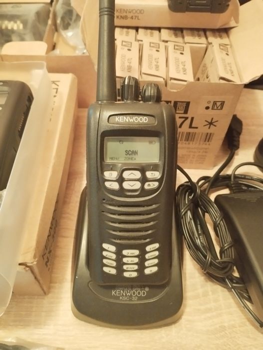 Радиостанция Kenwood NX-300