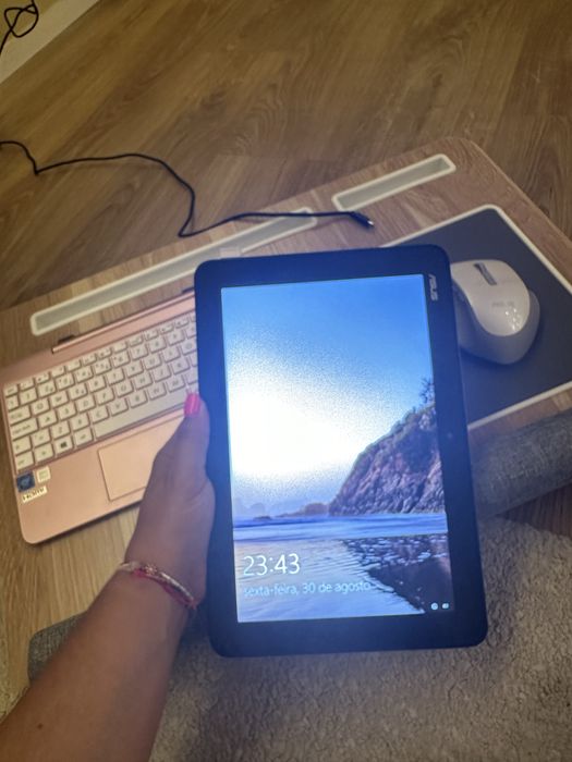 Portátil Asus Transformer Book