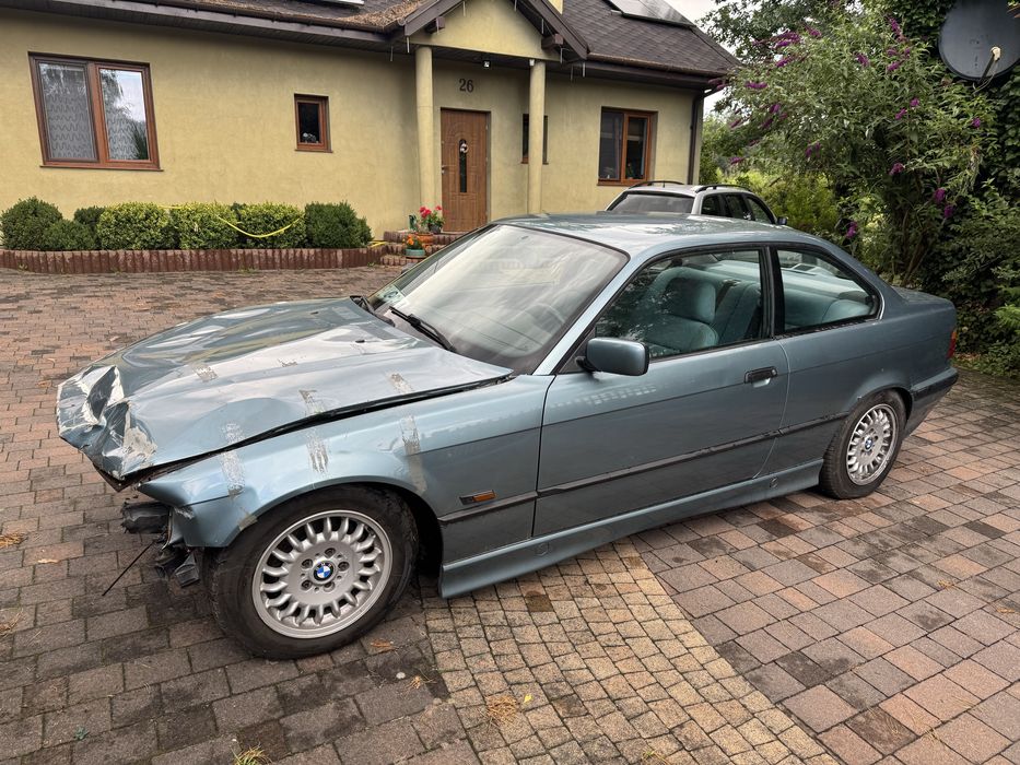 Bmw e36 coupe 316i moreagruen