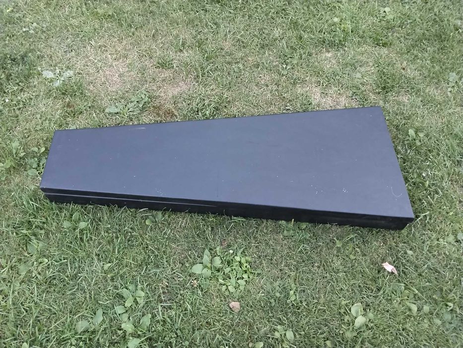 Twardy Futerał na gitare . Sztywne etui na instrument strunowy
