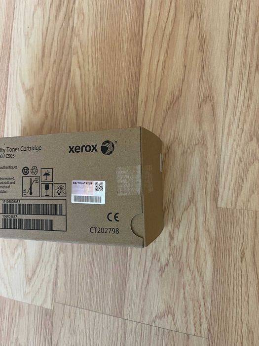 Тонер картридж XEROX VersaLink C500/505