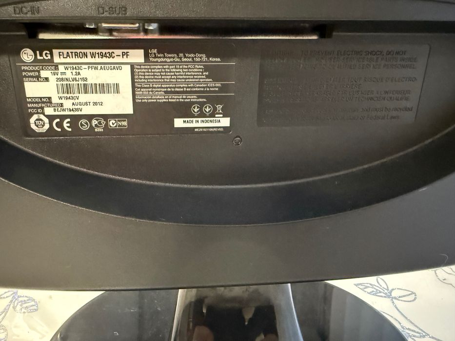 Монитор LG FLATRON W1943C 19"