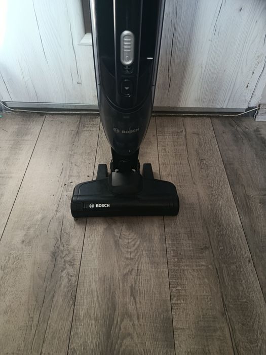Odkurzacz pionowy BOSCH