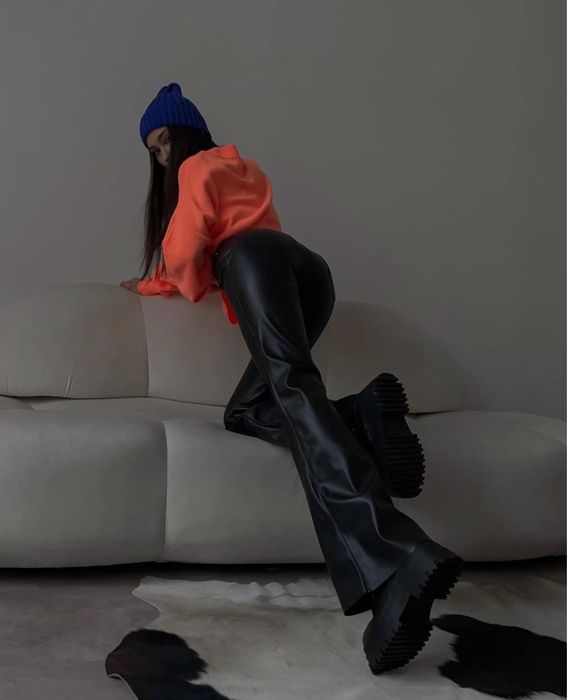 Шкіряні штани брюки