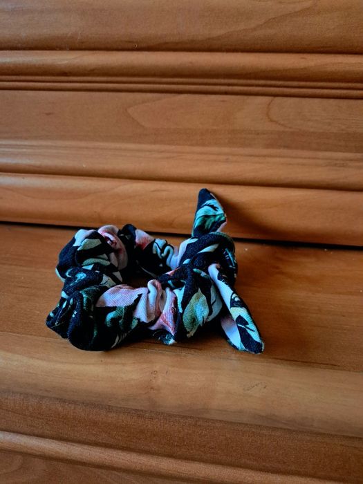 Gumka do włosów scrunchie