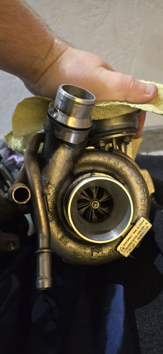 Turbina 2.0 dci 150km wraz z kolektorem