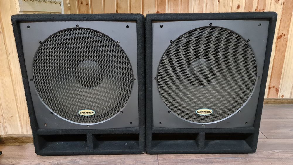 Пасивний сабвуфер Samson RS18S  пара в гарному стані.