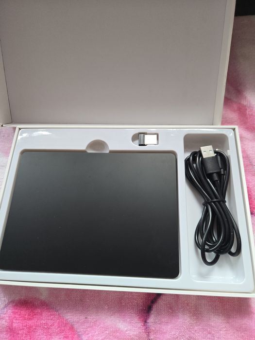 wielofunkcyjny gładzik (Multi-function Trackpad),