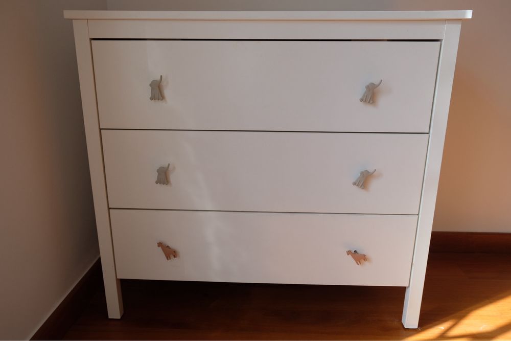 Comoda marca IKEA
