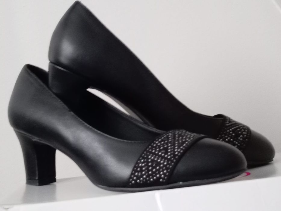 Buty damskie 37.
