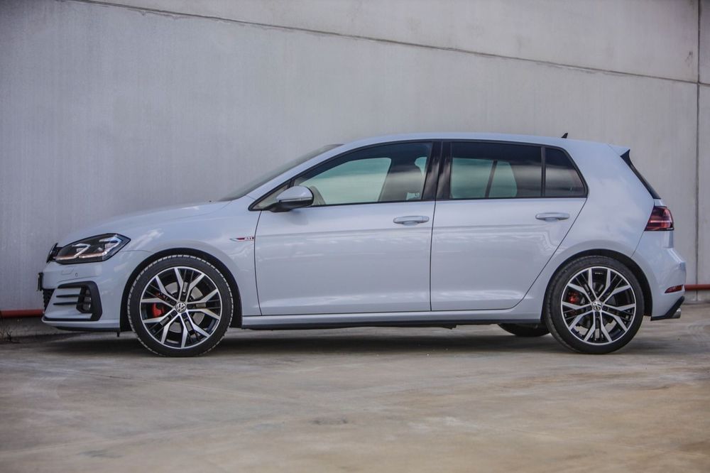 VW Golf GTI Performance BlueMotion DSG foto 2