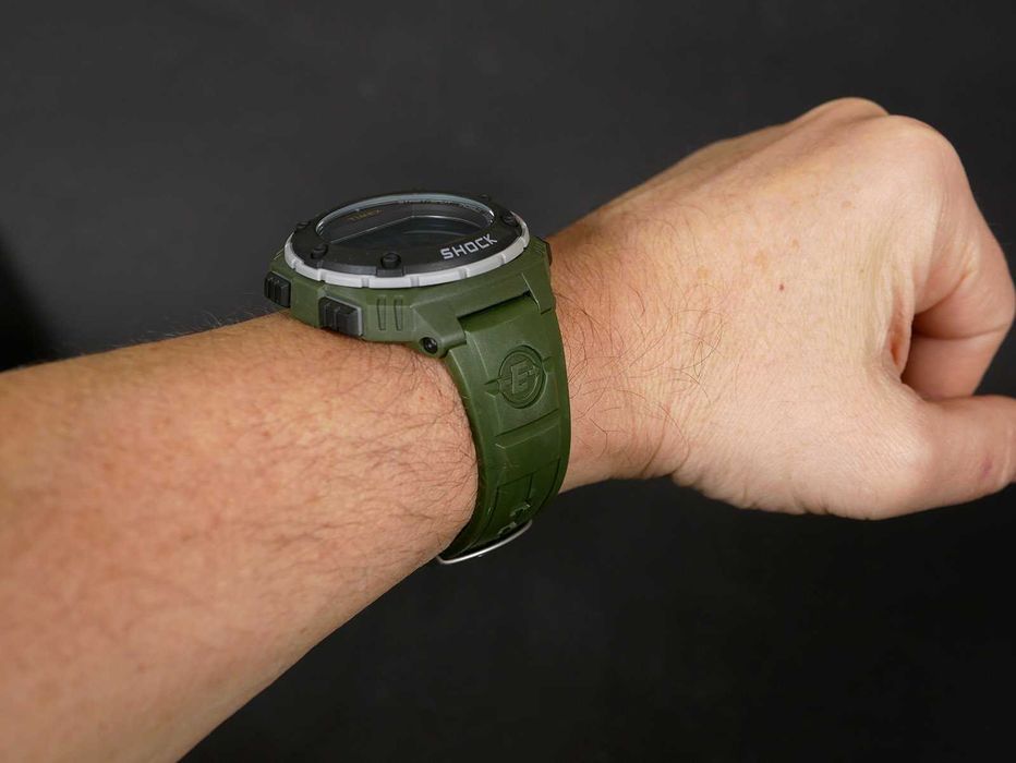 Timex Tw4B24100 Expedition Shock с вибро сигналом