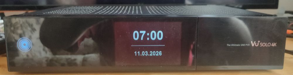 Vu+ SOLO 4K z nowym pilotem i dyskiem SSD 120GB