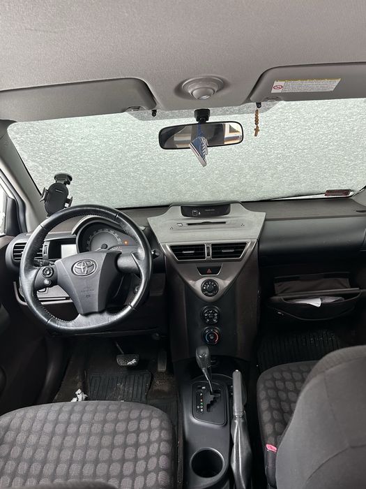 Toyota IQ Automat