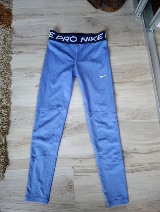 Legginsy Nike 146-158