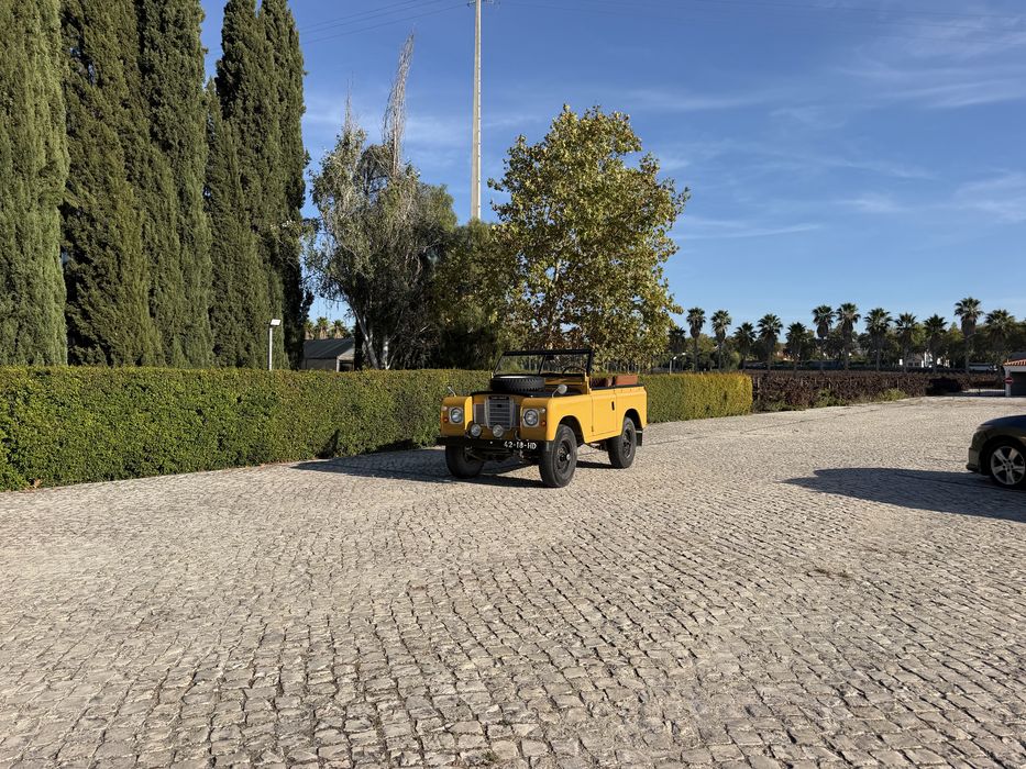 Alugo clássico land rover serie III - Casamentos