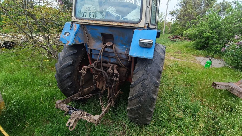 Трактор ЮМЗ 6 в гарному стані з дисками торг .