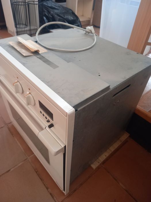 Forno electrico de encastrar miele