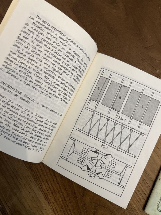 Livro da segunda e terceira classe escutas escuteiros 1978