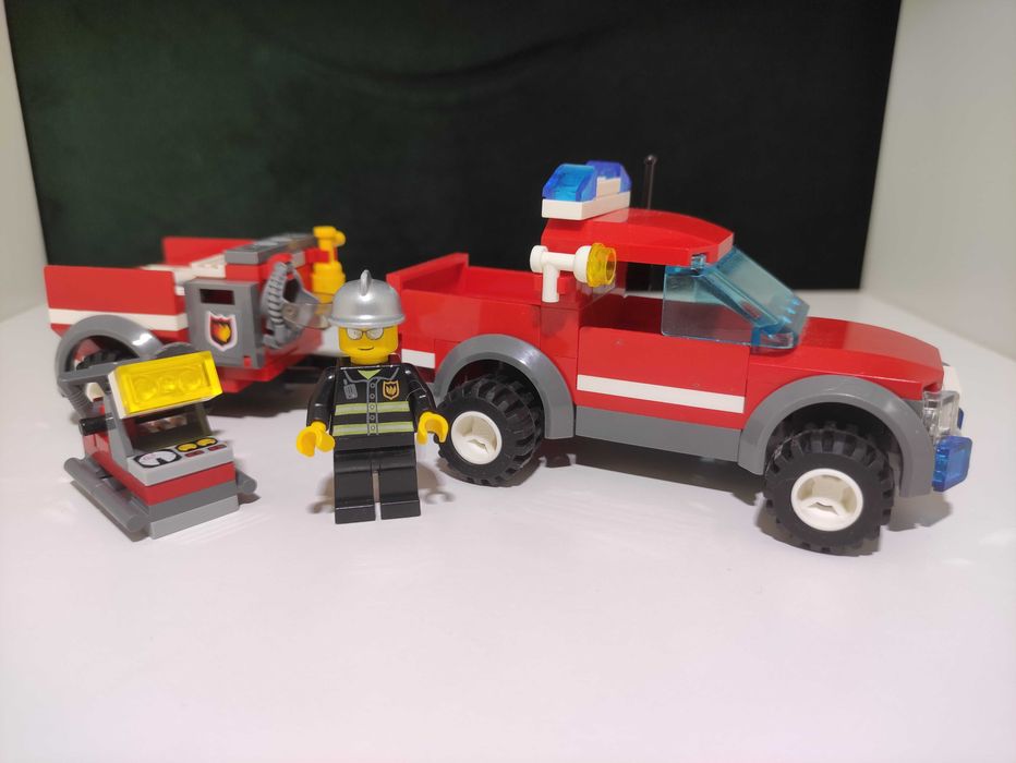 Lego 7942 Terenowa ekipa ratunkowa