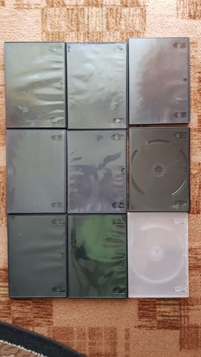 Pudełka na płyty DVD/CD