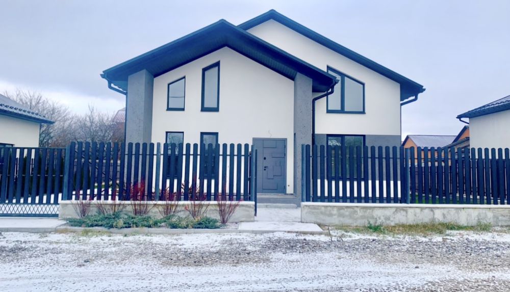 Продам Новий Будинок біля ТЦ OLD TOWN