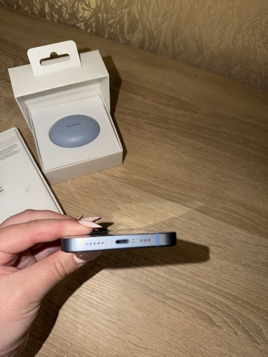 Iphone 14, в идеальном состоянии