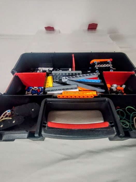 Zestaw konstrukcyjny Lego Technics na sprzedaż