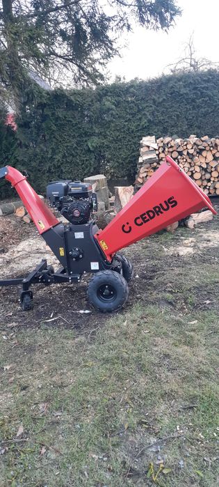 Wynajem Rębak rozdrabniacz spalinowy Cedrus RB04 PRO-E Wypożyczalnia