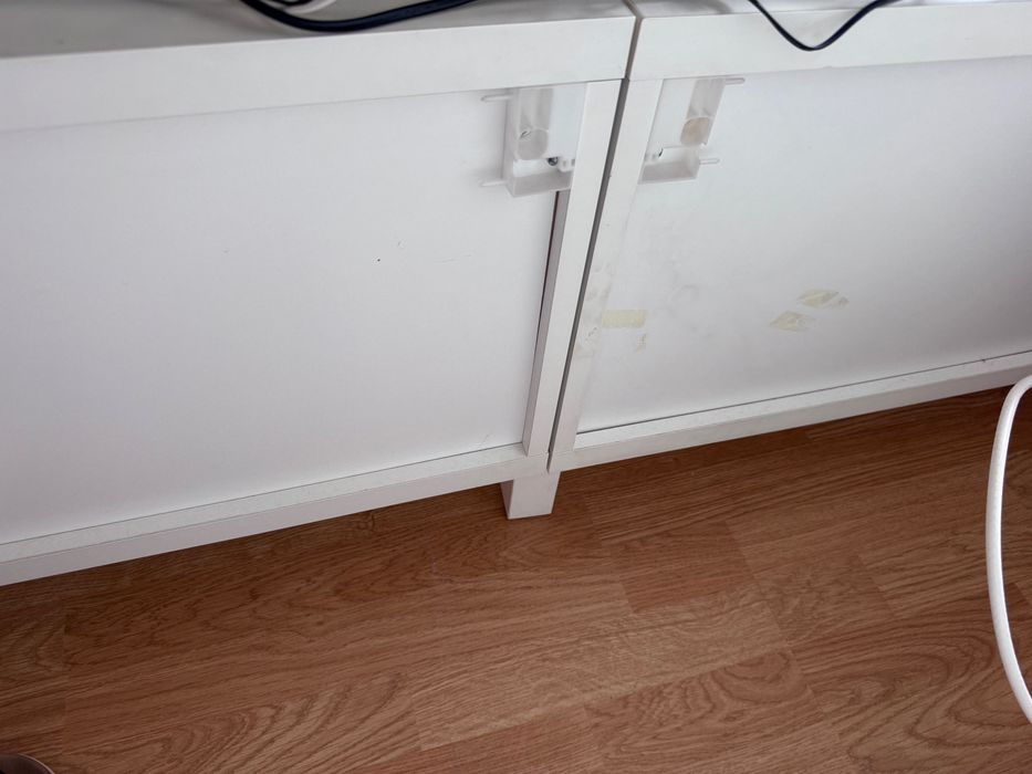 Móvel TV / Aparador Branco 240 cm – 200€ Negociáveis