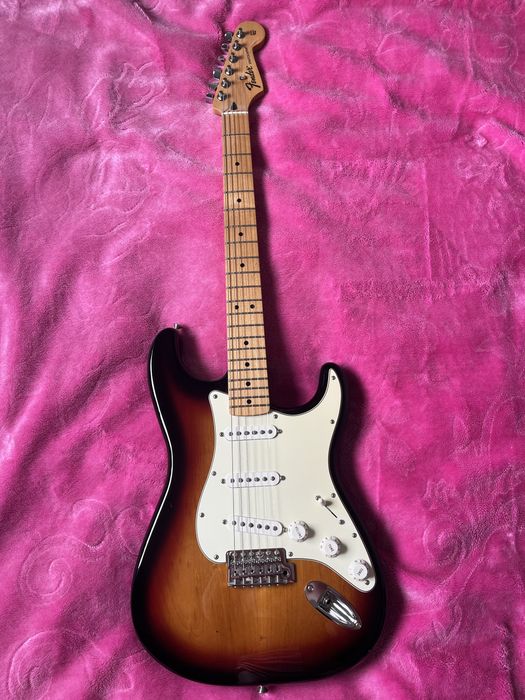 お*お様 Fender Stratocaster Made in Mexico お*お様 Fender Stratocaster Made in Mexico お*お様 Fender