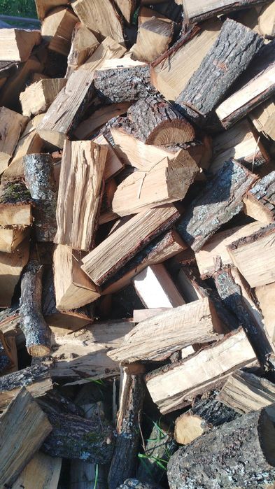 Дрова з доставкою безкоштовною.