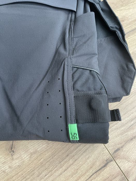 56 Spodnie robocze snickers 6944 czarne