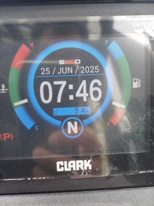 Empilhador CLARK S35D