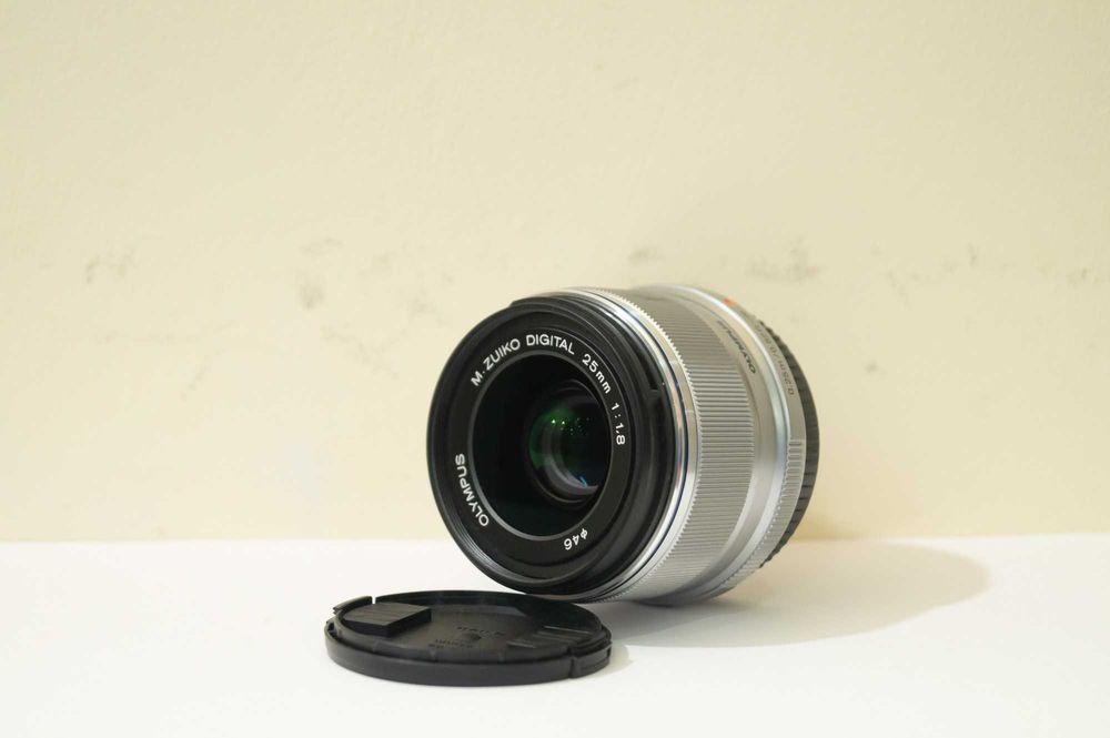 Olympus 25 1.8 ED MSC PREMIUM ! Отличное состояние ! =АКЦИЯ=