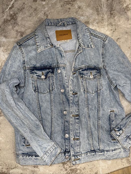 Джинсова куртка pull&bear