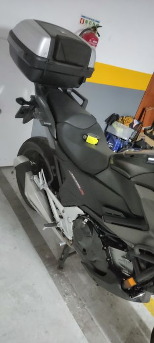 Honda nx 750x de 04/2019