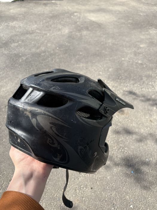 велосипедний шлем Specialized Dissident Comp