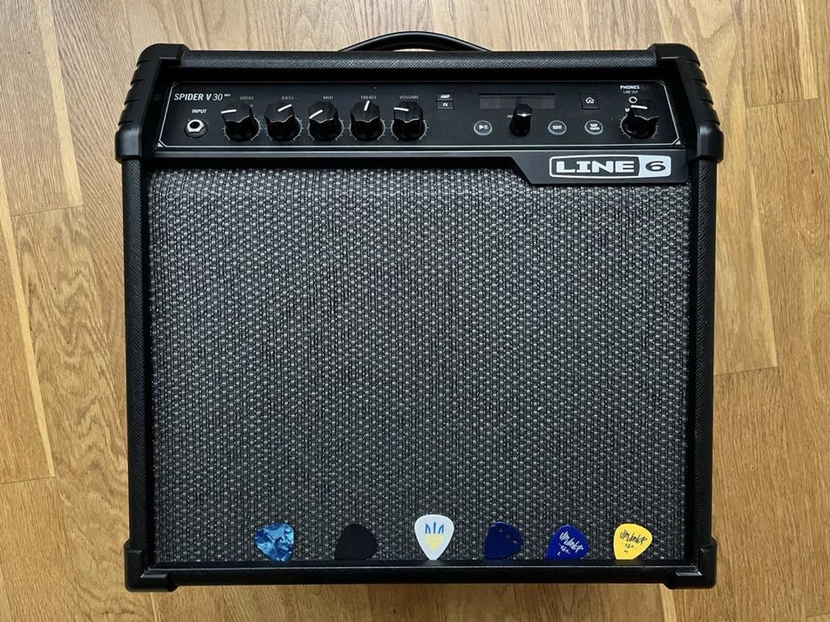 Комбопідсилювач Line6 SPIDER V 30 Комбік Комбоусилитель